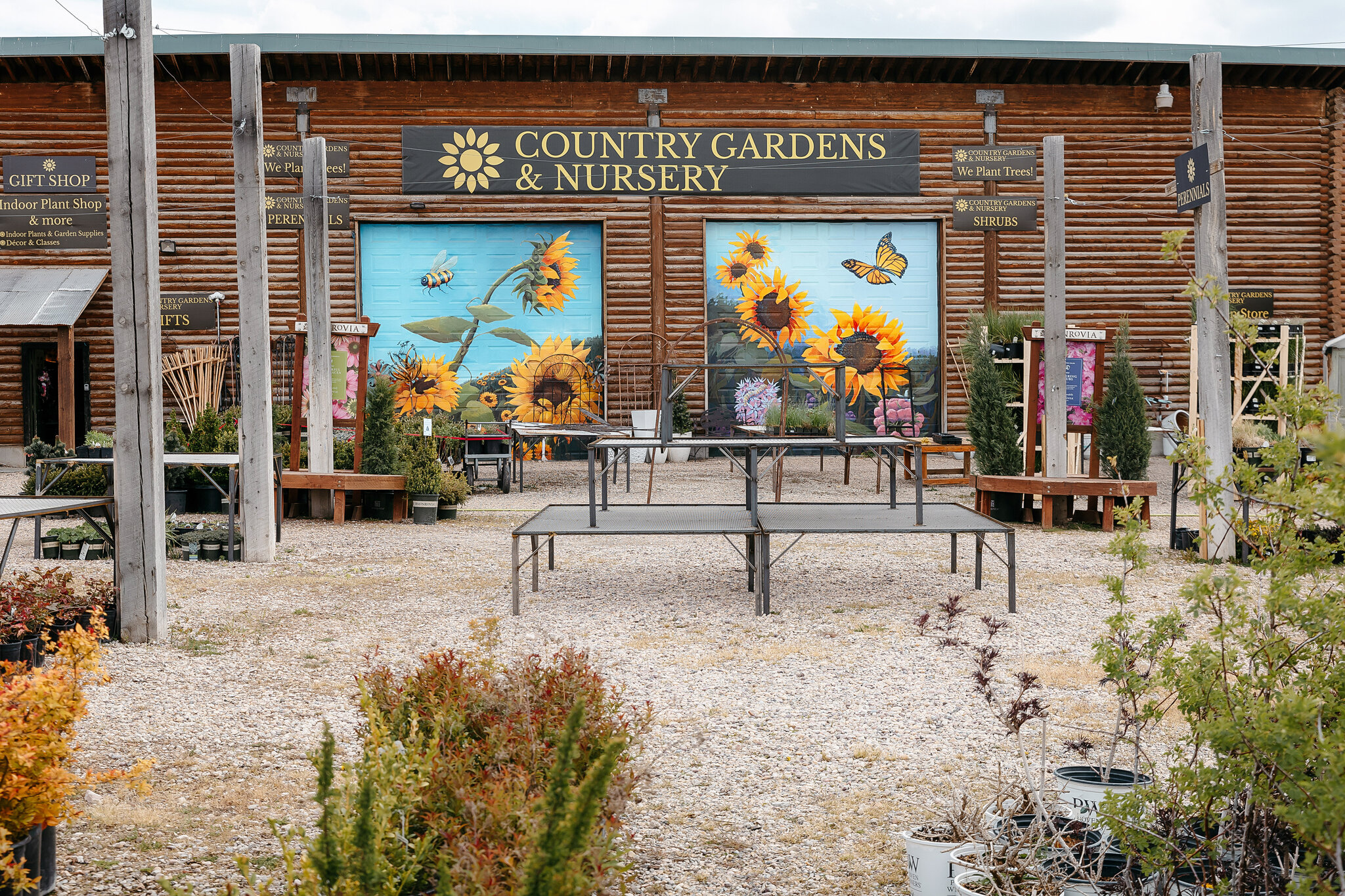 Gallery image for Country Gardens & Nursery